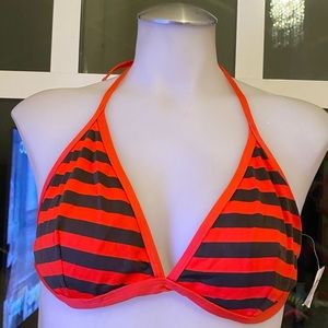 COPY - H&M TRIANGLE BIKINI TOP SIZE 14BNWT